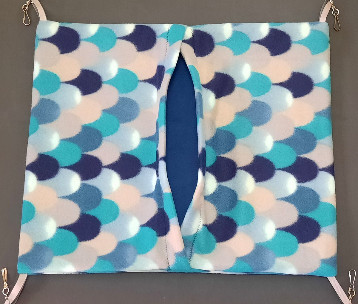 Hammock Teal Scales